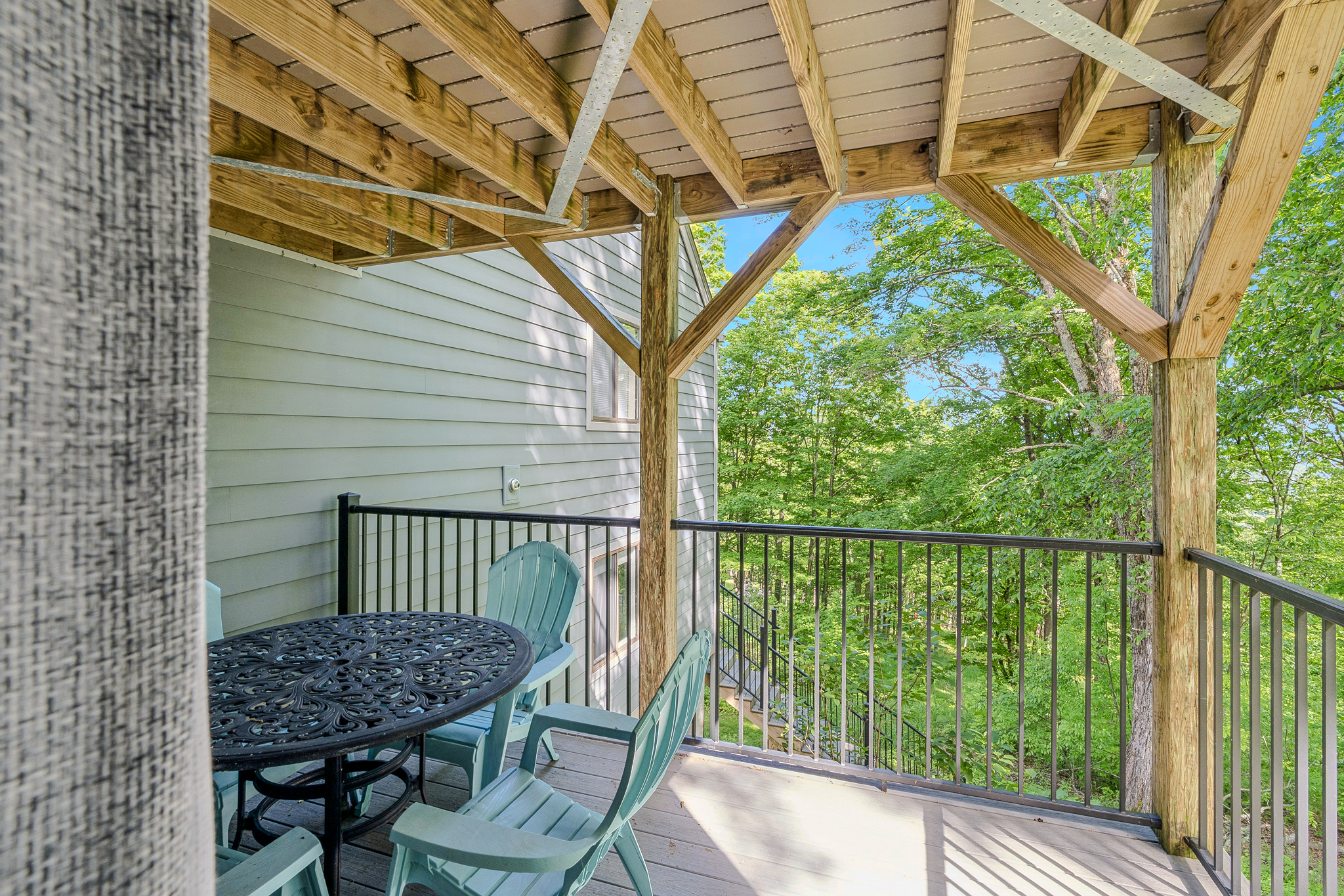 Quechee Club Pool & Golf | 4BR Kingswood 10A