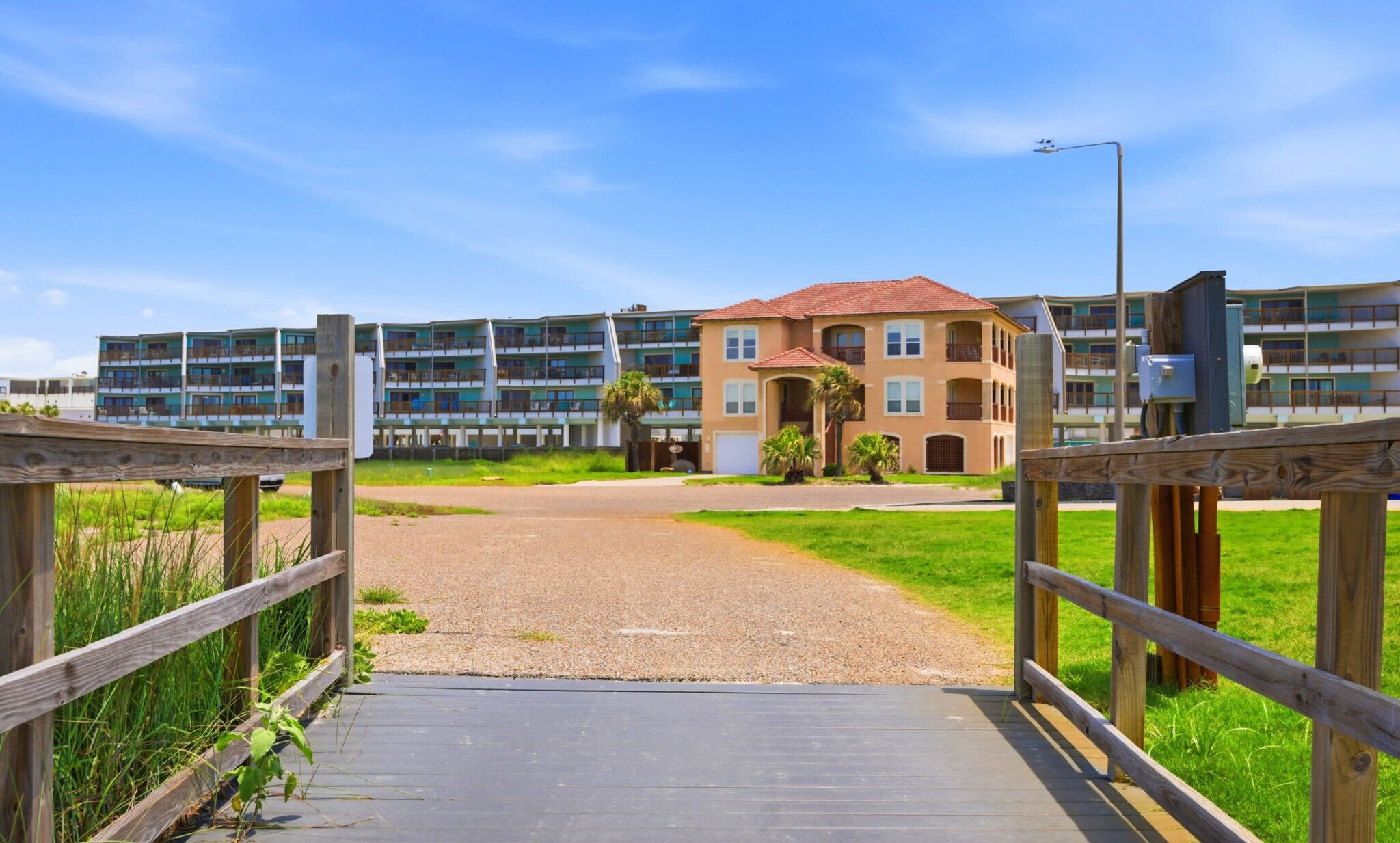 Casa de la Perla, Ocean Views & Beach Boardwalk