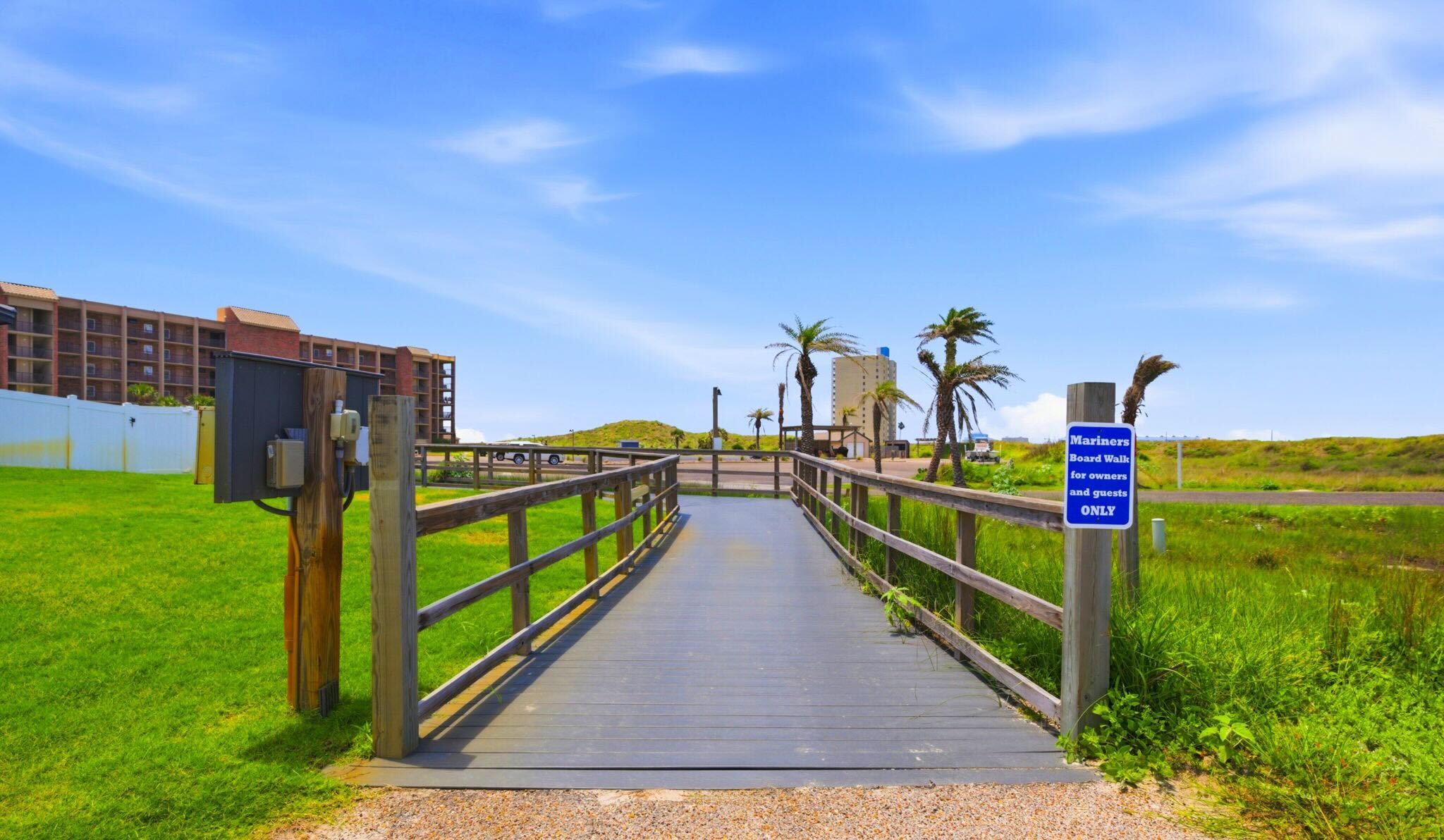 Casa de la Perla, Ocean Views & Beach Boardwalk