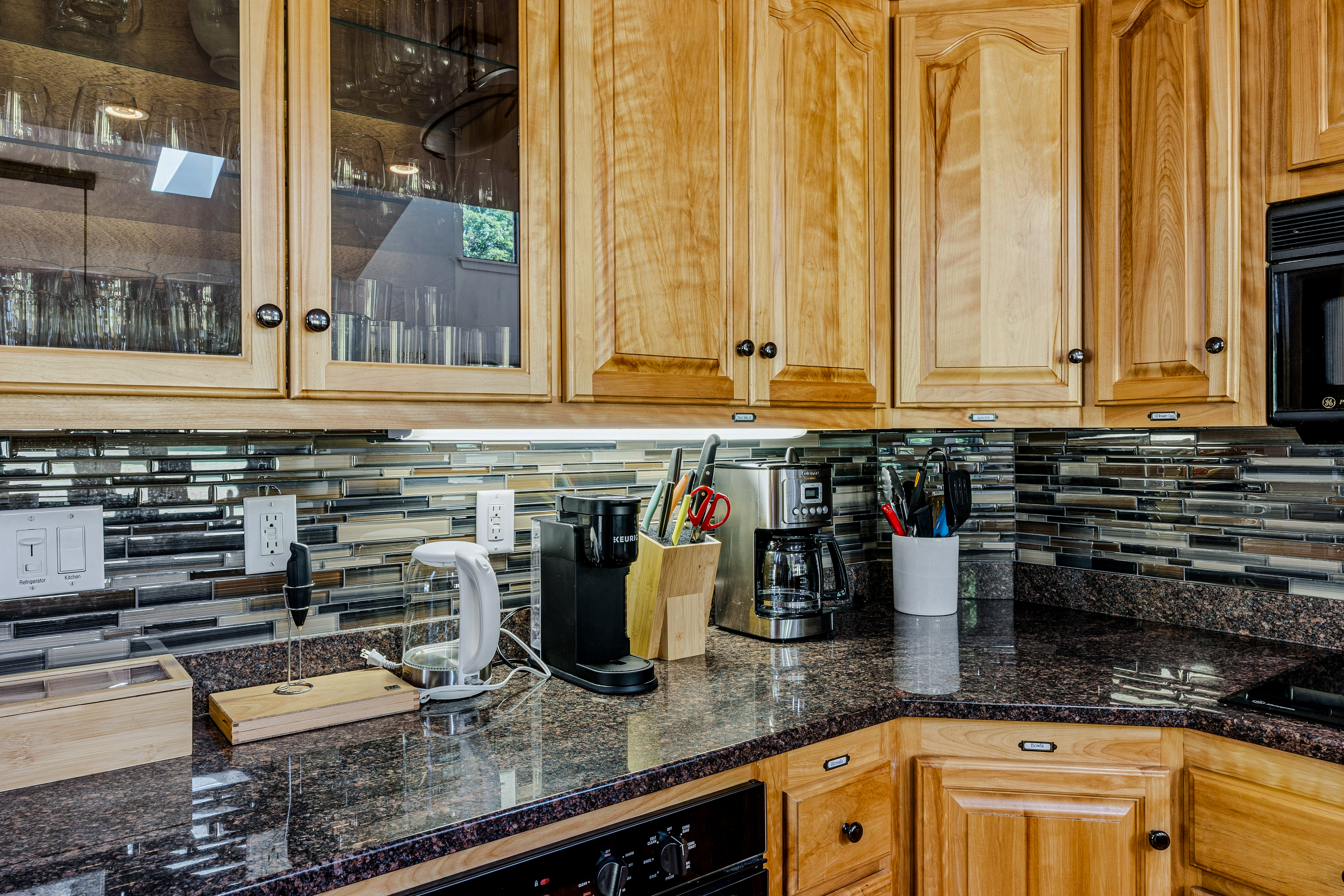 Patio Condo Overlooking Highland Golf, Coach Road