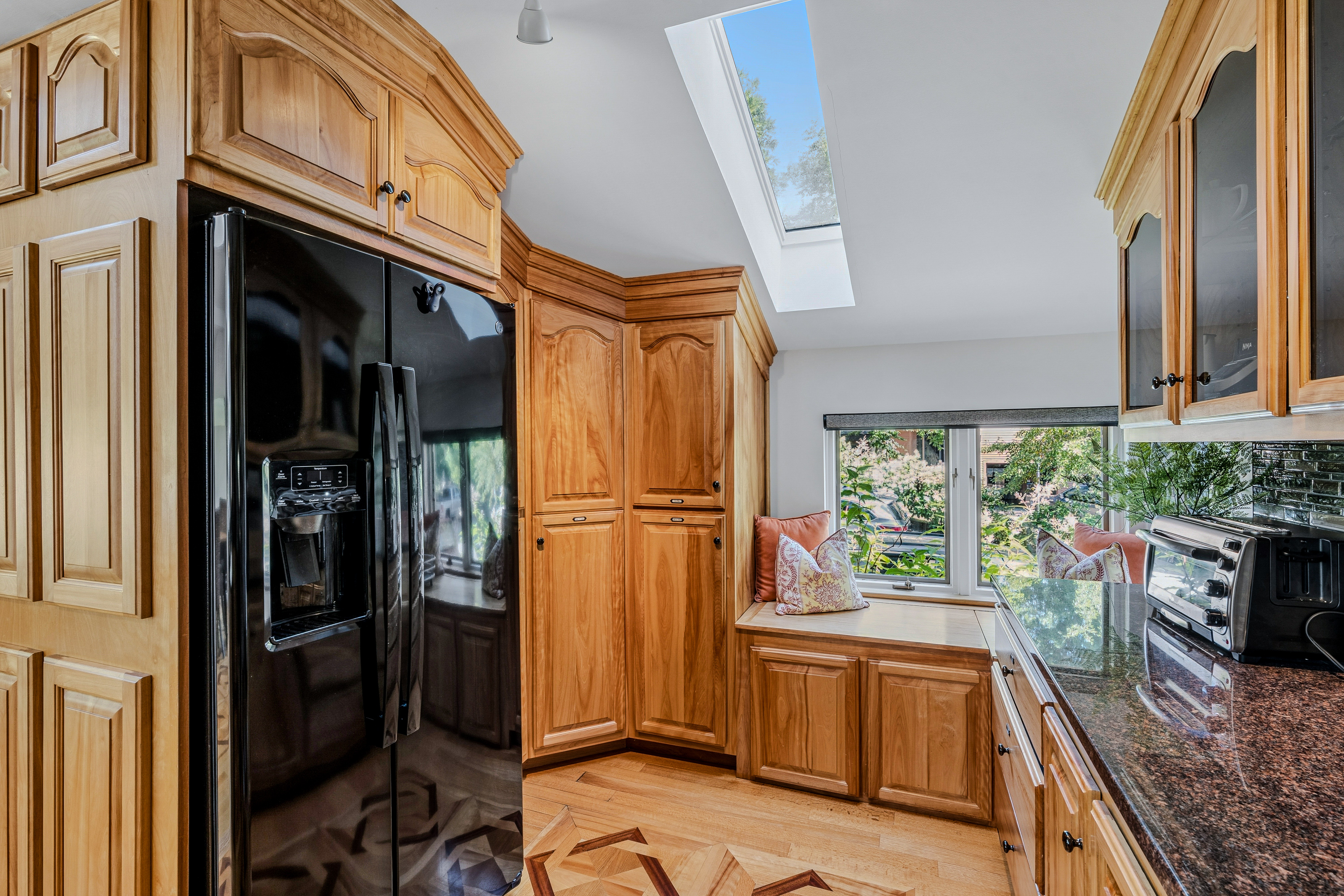 Patio Condo Overlooking Highland Golf, Coach Road