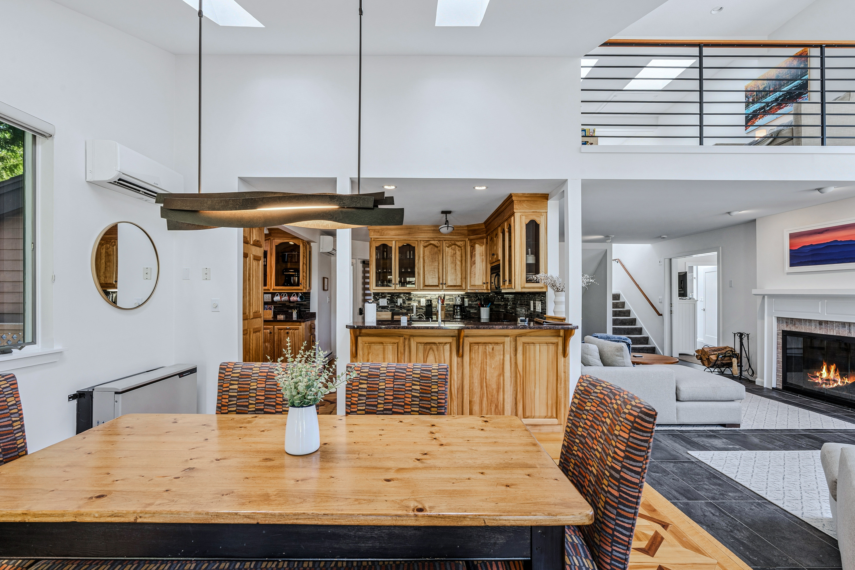 Patio Condo Overlooking Highland Golf, Coach Road